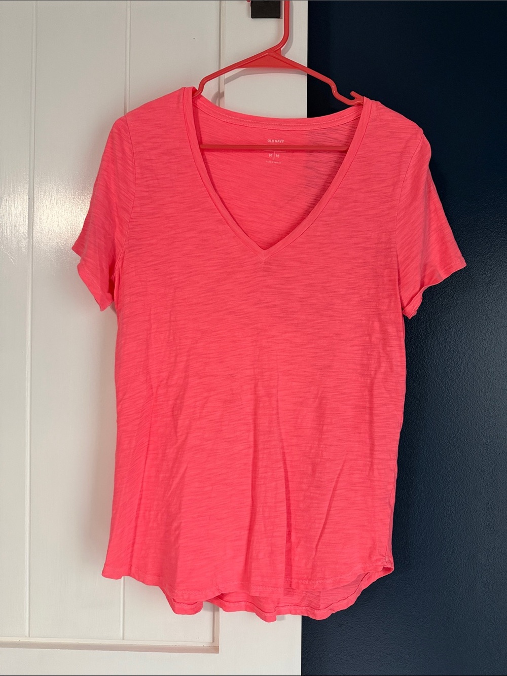 Old Navy Neon Coral V-Neck Short Sleeve Tee - Bright Pink